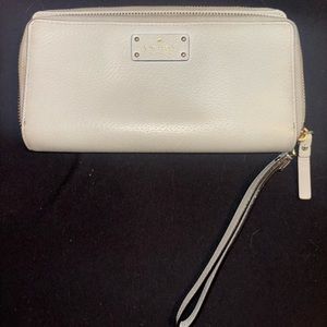 Kate Spade Wristlet Wallet